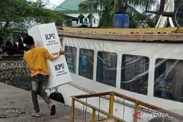 Diduga salah prosedur KPU Makassar tarik logistik dari pulau