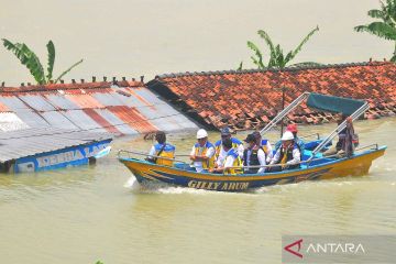 Menteri PUPR pantau penanganan banjir di Demak