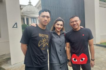 Anang Hermansyah nyoblos bareng Ashanty dan anaknya di Depok