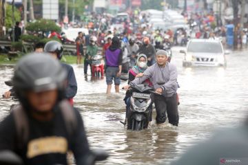 BMKG: Waspada cuaca ekstrem di Tangerang, Pandeglang, & Lebak hari ini