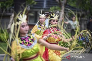 Pertunjukan Tari Nusantara di TMII untuk perkenalkan budaya Indonesia