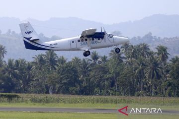 SAM Air lakukan penerbangan perdana subsidi angkutan udara perintis di Gorontalo