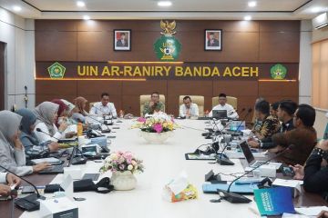 Dosen UIN AR-Raniry dilatih menulis buku moderasi beragama