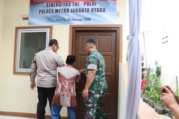 Sinergi TNI-Polri bantu warga miliki rumah impian