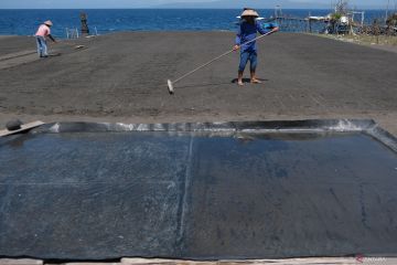 Mengenal garam kusamba, dibuat tradisional dikonsumsi internasional