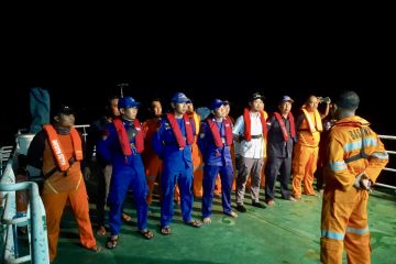 Basarnas Banjarmasin selamatkan sembilan ABK kecelakaan di laut Kalsel