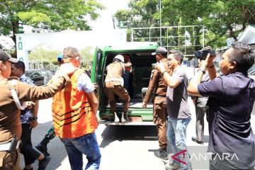 Jaksa titip mantan Pj Bupati KKT ke Rutan Ambon