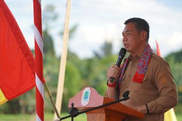 Kapuas Hulu buka akses jalan daerah terisolir Sibau Hulu-Potan