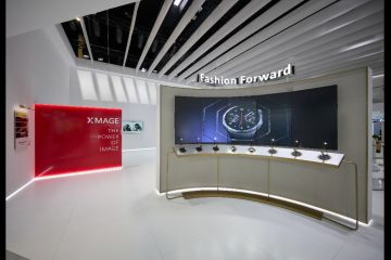 Huawei pamerkan rangkaian poduk high-end fashion forward di MWC 2024