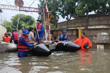 BPBD DKI catat banjir setinggi 120 sentimeter di satu RT Jaktim