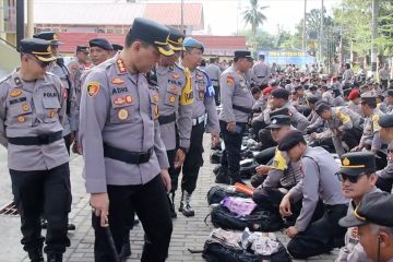 Polresta Pontianak gelar inspeksi peralatan 428 personel pengaman TPS