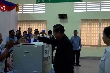 Partai berkuasa Kamboja klaim raih kemenangan besar di Pemilu Senat