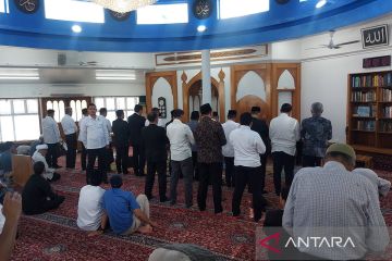 Wapres Ma'ruf sempurnakan rukun saat Shalat Jumat di Selandia Baru