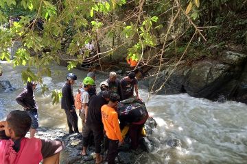 Tim SAR hentikan pencarian korban hanyut di air terjun Wera, Sulteng