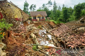 Tanggap darurat pergerakan tanah di Kabupaten Bandung Barat