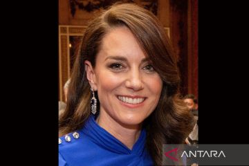 Kate Middleton muncul di publik untuk pertama kali seusai operasi