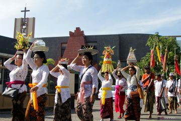 Upacara Melasti di Sidoarjo