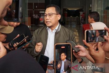 KPK temukan uang belasan miliar saat geledah rumah Hanan Supangkat