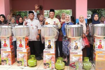 Pemkot Jaksel bantu alat usaha bagi 50 peserta pelatihan UMKM