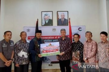 Pemkot Solok telah serahkan donasi dari masyarakat untuk Palestina