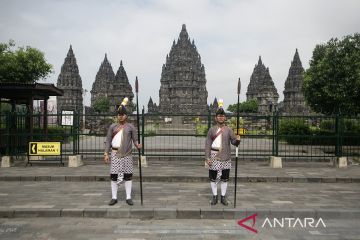 Penjagaan Candi Prambanan saat Hari Raya Nyepi