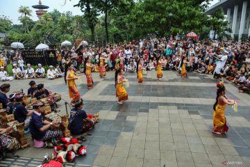 Pura Penataran Agung Kertabhumi TMII gelar perayaan Pujawali ke-50 