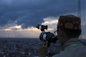 Menengok pengamatan hilal penentu awal Ramadan di kota-kota Indonesia