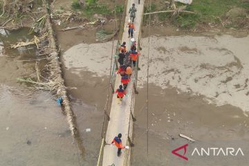 Tim SAR temukan satu lagi korban banjir di Kabupaten Pesisir Selatan