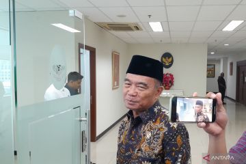 Menko PMK sebut akan relokasi perumahan terdampak banjir di Sumbar