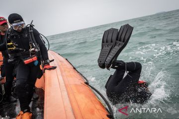 Basarnas hentikan sementara pencarian warga Taiwan di Pulau Seribu