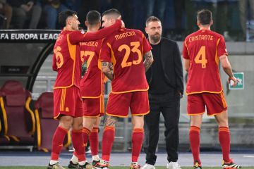 De Rossi tak ingin pengalaman pertamanya di Eropa dihentikan Milan