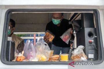 Pemantauan kandungan takjil di Pasar Ramadhan