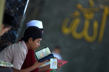 Tadarus Alquran di Masjid