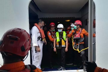 Basarnas evakuasi penumpang kapal pesiar di perairan Aceh