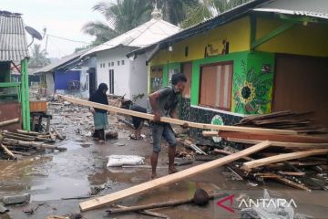 BPBD: 110 bangunan rusak terdampak banjir rob di Palabuhanratu