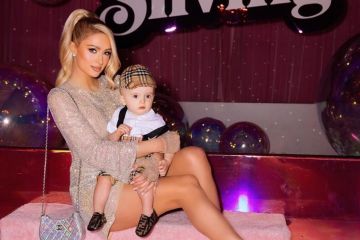 Paris Hilton bagikan foto bersama anak