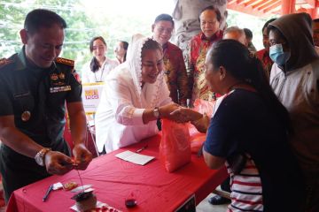 Yayasan Sam Poo Kong Semarang gelar "Tebus Beras Murah"