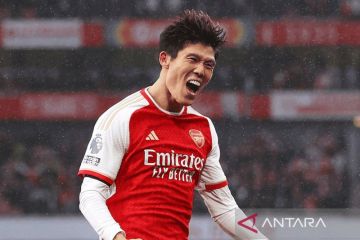 Arsenal resmi perpanjang kontrak Takehiro Tomiyasu