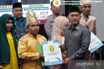 ADV - DPRD Banjarmasin saksikan sidang isbath nikah 166 pasangan