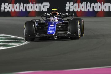 Tidak bawa sasis pengganti, Albon pakai mobil Sargeant di GP Australia