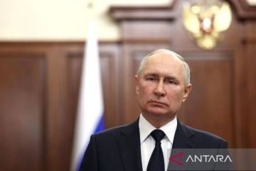 Upacara pelantikan Presiden Rusia Putin dimulai di Kremlin