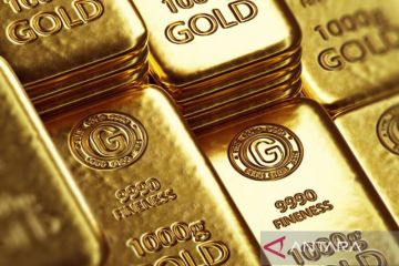 Harga emas melemah karena dolar AS menguat