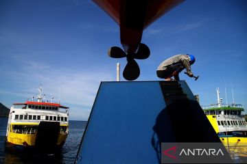 Perawatan kapal ferry sebagai kesiapan arus mudik Lebaran di Ternate