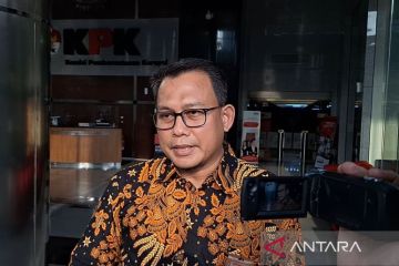 KPK panggil dua saksi kasus suap pengadaan jalan di Kalimantan Timur