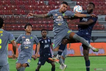 Jadwal Liga 1 Indonesia: tersajinya derby Jatim Persebaya vs Arema FC