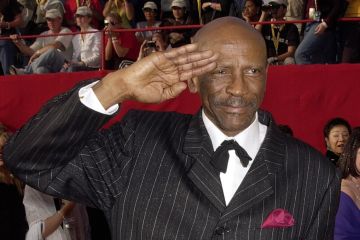 Peraih Oscar Louis Gossett Jr. meninggal pada usia 87 tahun