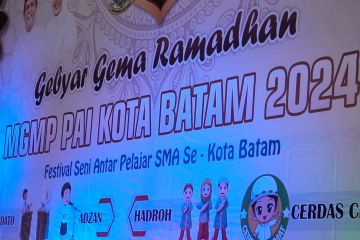 Sambut Ramadhan, ratusan pelajar di Batam ikuti festival seni Islam