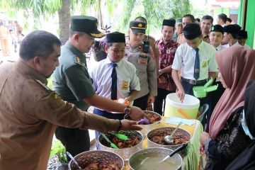 Pemkab Aceh Besar simulasi makan siang gratis untuk 100 siswa yatim