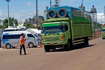 Polres Cilegon sebar personel lebih awal jelang aturan pembatasan truk