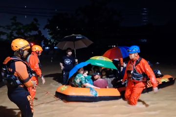 Selain Padang, banjir juga melanda Pesisir Selatan dan Pasaman Barat